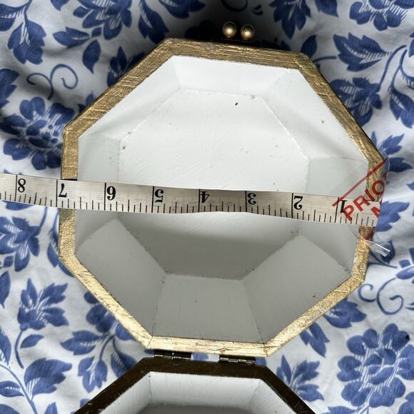 VTG 60’s Lucite Decoupage Wooded Box Purse Floral Shabby Primitive Retro - Picture 12 of 14